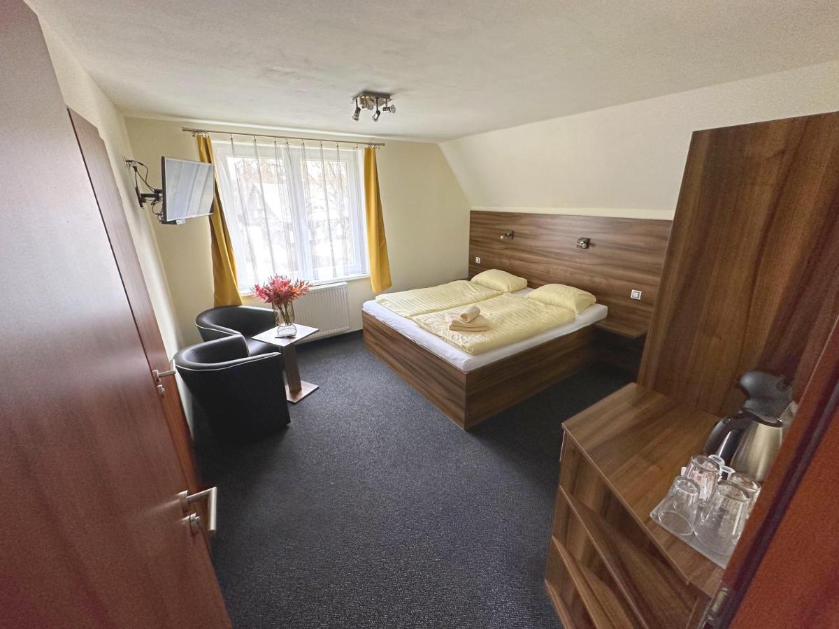 Vila Vlci Hora Krásná Lípa Esterno foto